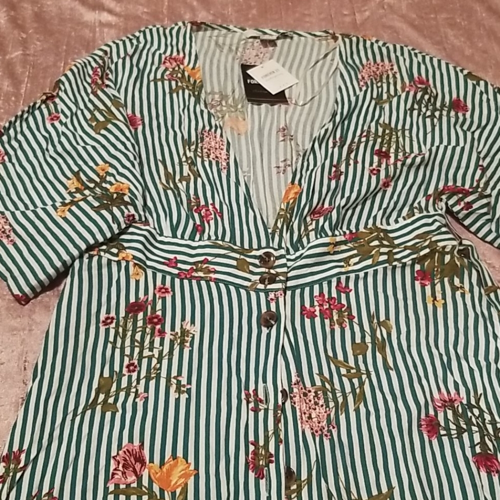 NWT! Forever 21 Contemporary - Floral Dress